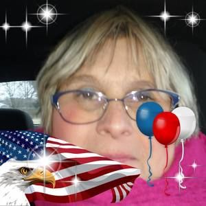 Meet your Posher, Deborah